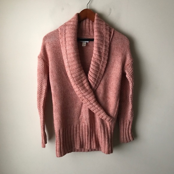 LOFT Sweaters - LOFT pink wool/alpaca blend sweater